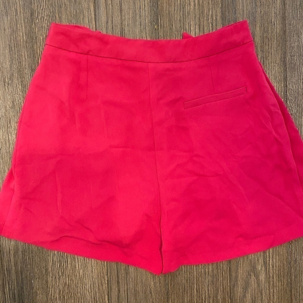 Zara Pleated Shorts with Front Tie. Hot Pink  Medium. - Picture 3 of 6